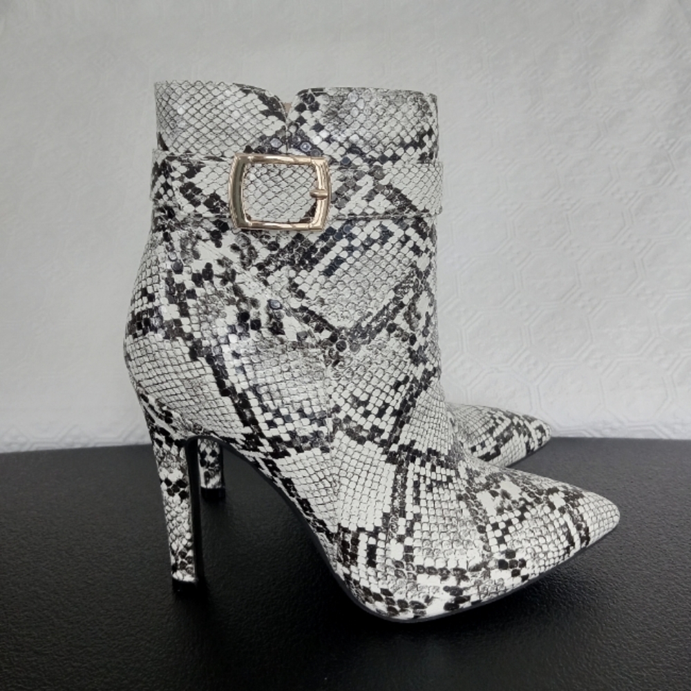 IDIFU Snake Skin Design Stiletto Heel Ankle Boots Women's Size 7